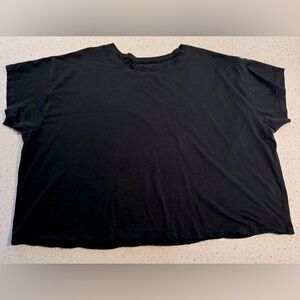 Lululemon Cates T-Shirt, size 18